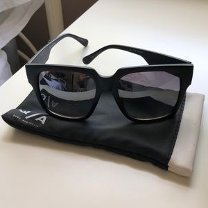Quay’s On the Prowl sunglasses